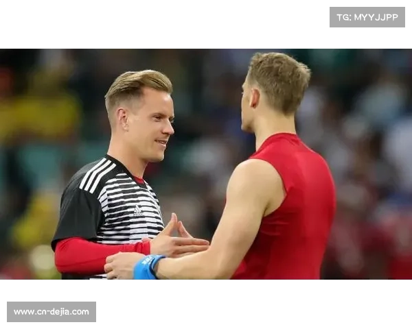 孔帕尼决定轮休诺伊尔，乌尔比希首发把守球门